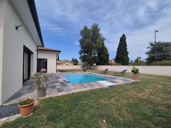 Maison plain pied 5 pièces 150m2