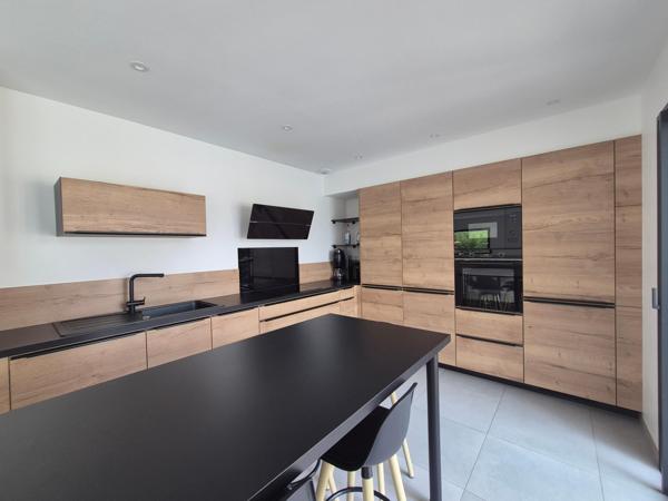 Maison plain pied 5 pièces 150m2