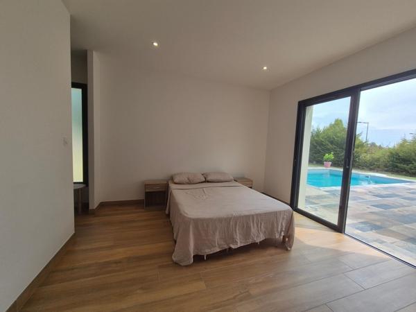 Maison plain pied 5 pièces 150m2