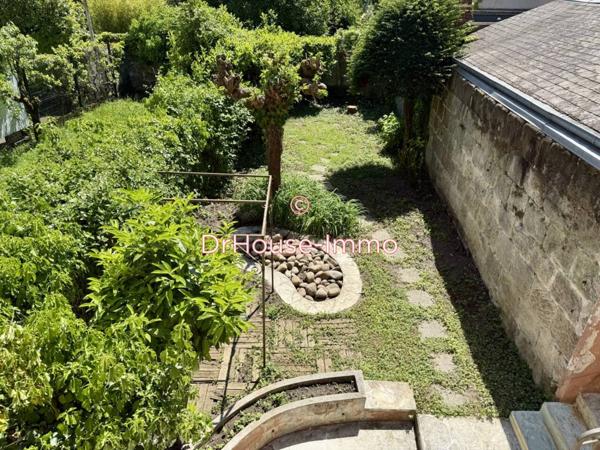 Maison à louer 9 pièces de 182 m²