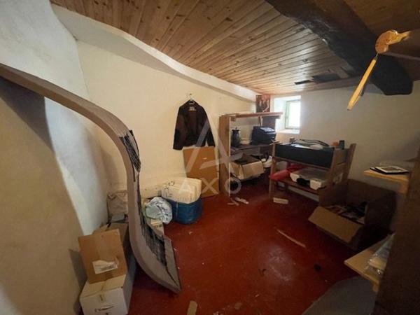 MAISON DE VILLAGE R+2 90m² HABITABLES CAVE TERRASSE TROPEZIENNE