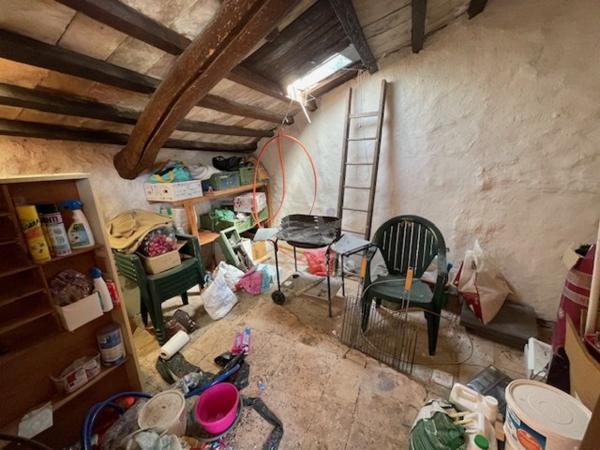 MAISON DE VILLAGE R+2 90m² HABITABLES CAVE TERRASSE TROPEZIENNE