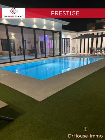 Maison à vendre 5 pièces de 165 m²