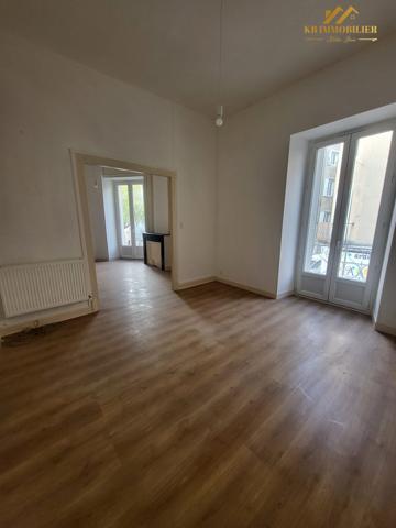 Appartement à louer, 5 pièces - Privas 07000