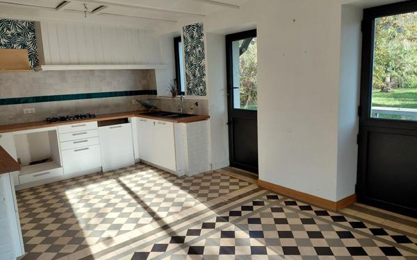 Maison à vendre    6 pièces •  Souppes-sur-Loing