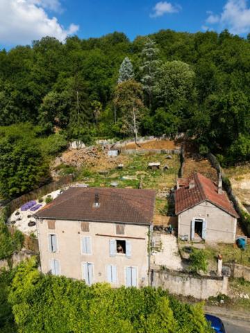 Maison 6 pièces – 158 m² – Terrain 1 780 m² – Seconde maison de 80 m² à rénover