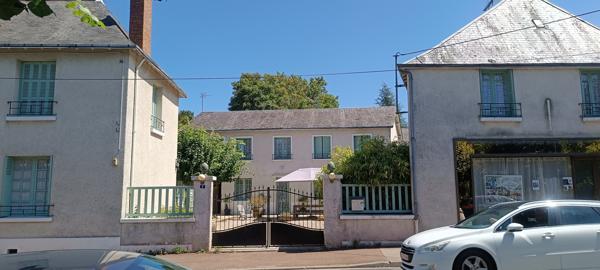 Maison 29 pièces - 590 m²
