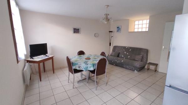 Maison 29 pièces - 590 m²