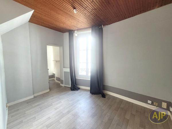 Location appartement Rennes : 462 € - AJP Immobilier Rennes Nord