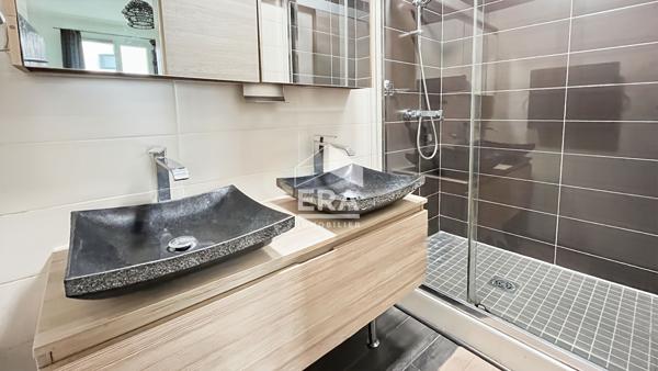 2 pièces  42 m² avec cheminée Paris 14! Plaisance-Pernety