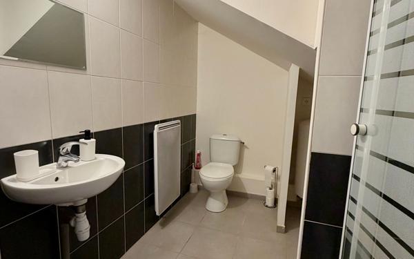 Appartement à vendre    1 pièce • 24,06 m2 Paray-Vieille-Poste