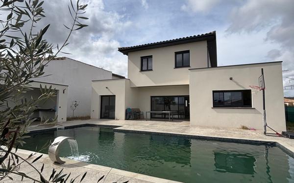 Maison à vendre    5 pièces •  Narbonne