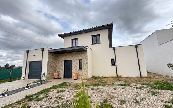 Maison à vendre    5 pièces •  Narbonne