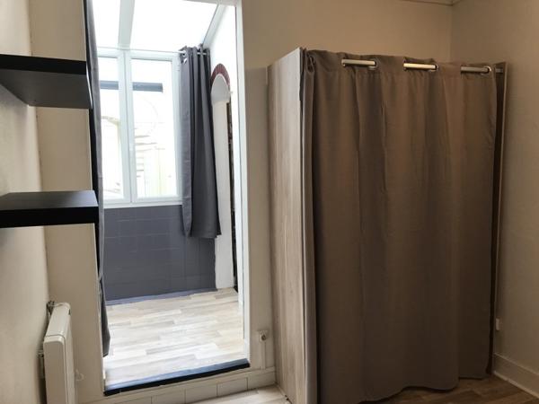 Appartement à vendre |  Paris 18 |  1 pièce | 18 m²