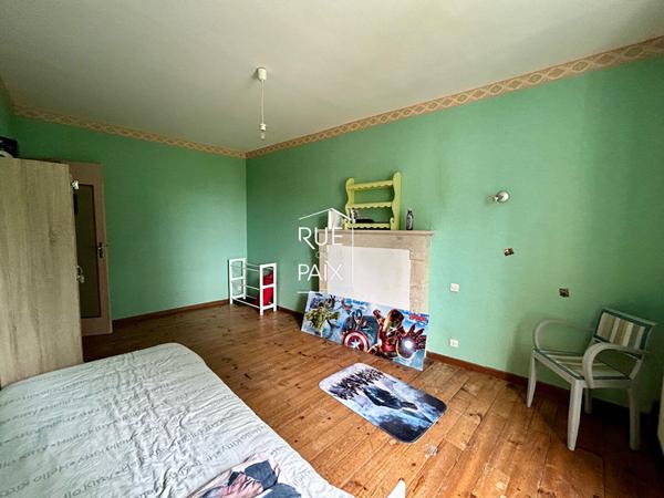 79260 LA CRECHE Maison La Creche - 180 m2