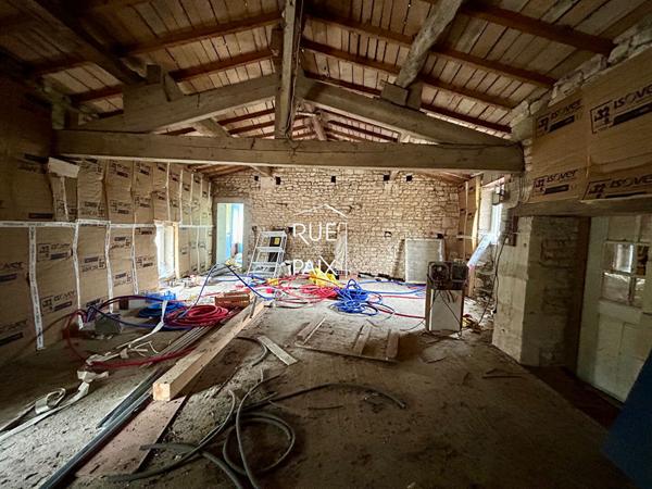 79260 LA CRECHE Maison La Creche - 180 m2