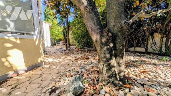 Villa de type 5 en R+1 avec piscine