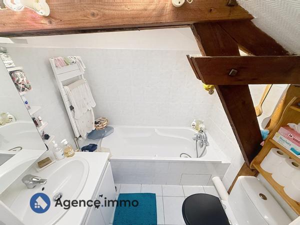 À vendre - Maison ancienne, 3 pièces située à Tours (37000)