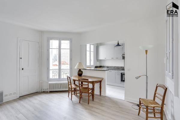 A LOUER - COURBEVOIE BECON