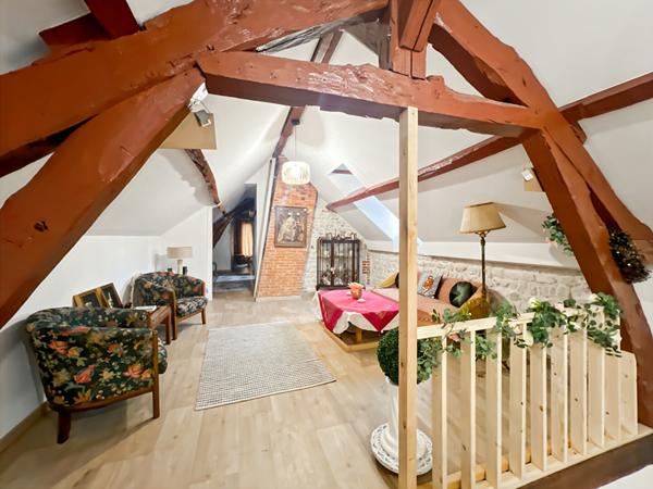 Maison MEUBLÉ 5 pièce(s) 121 m2