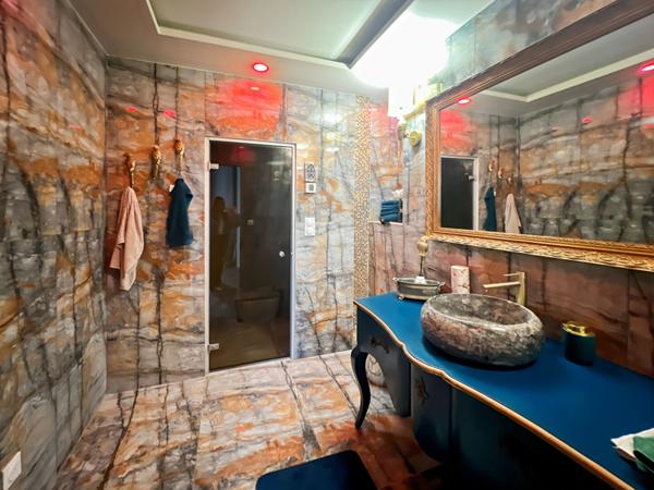 Maison MEUBLÉ 5 pièce(s) 121 m2