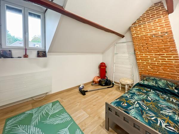 Maison MEUBLÉ 5 pièce(s) 121 m2