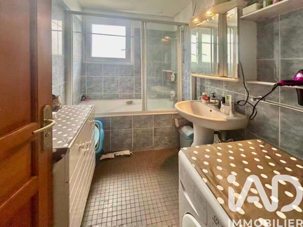 Appartement à vendre 3 pièces 62 m² Asnières-sur-Seine