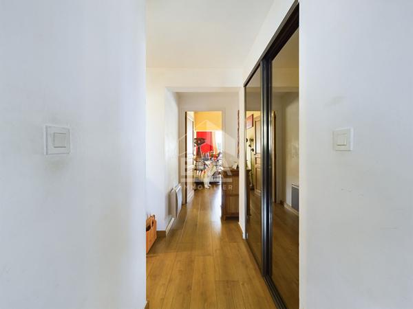 À vendre : Appartement spacieux de 4 pièces à Saint Florent !