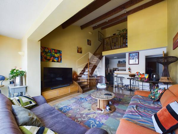 À vendre : Appartement spacieux de 4 pièces à Saint Florent !