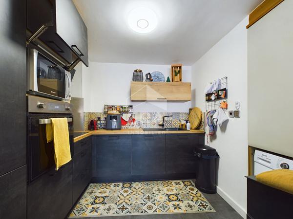 À vendre : Appartement spacieux de 4 pièces à Saint Florent !