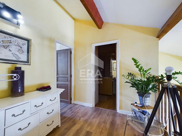À vendre : Appartement spacieux de 4 pièces à Saint Florent !