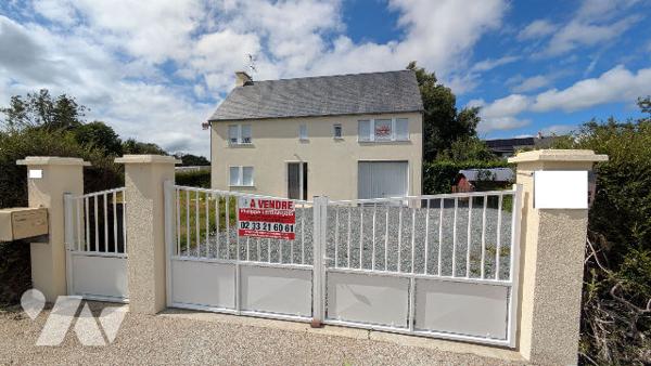 Maison proche piscine, gare, future école et RN13
