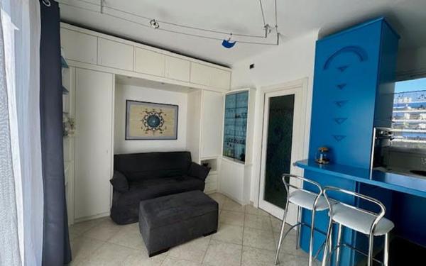 Appartement à vendre    2 pièces • 52,10 m2 Nice