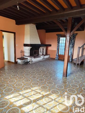 Maison 8 pièces de 364 m² à Châtenoy-en-Bresse (71380)