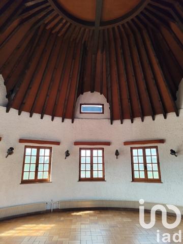 Maison 8 pièces de 364 m² à Châtenoy-en-Bresse (71380)