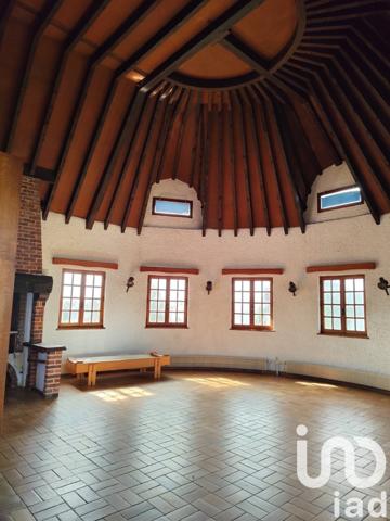 Maison 8 pièces de 364 m² à Châtenoy-en-Bresse (71380)