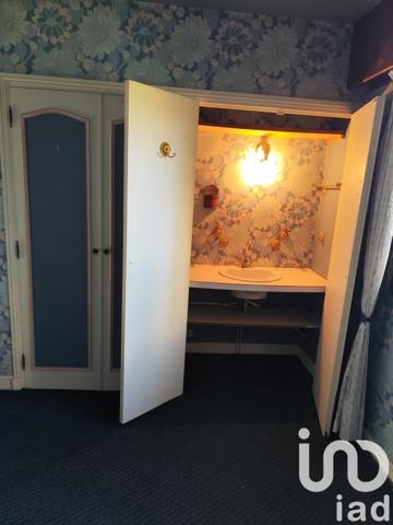 Maison 8 pièces de 364 m² à Châtenoy-en-Bresse (71380)