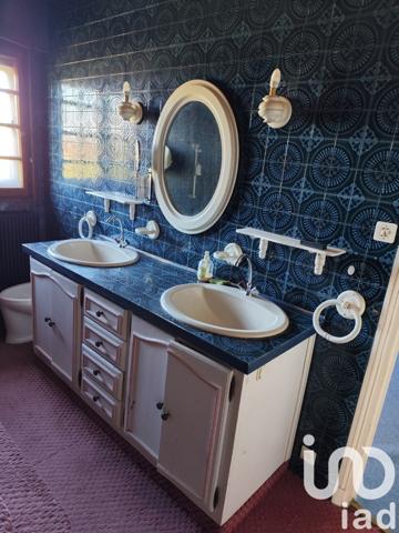 Maison 8 pièces de 364 m² à Châtenoy-en-Bresse (71380)