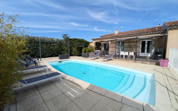 Maison à vendre    4 pièces •  Vedène