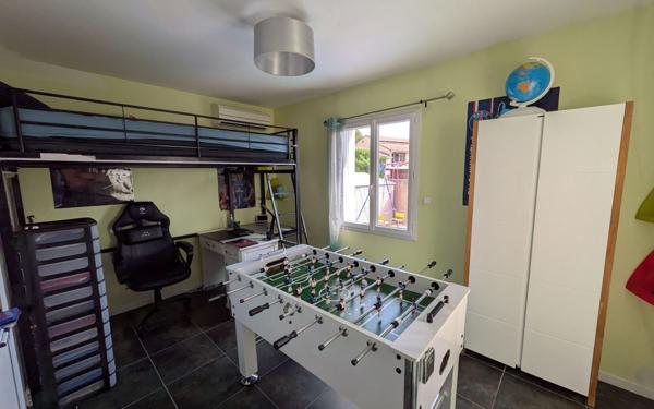 Maison à vendre    4 pièces •  Vedène