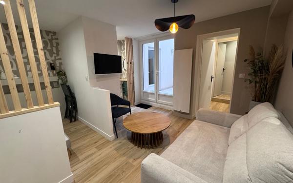 Appartement à louer    1 pièce • 21,68 m2 La Rochelle