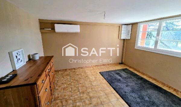 MAISON FAMILIALE RENOVEE – 154 M² – 4 CHAMBRES – TERRAIN CONSTRUCTIBLE 2 400 M² – SAINT-LAURENT-DES-VIGNES