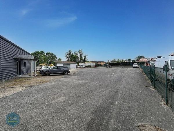 LOCAL D’ACTIVITÉ - ENTREPÔT DE 250 m² SECURISE – ZONE ALBASUD MONTAUBAN