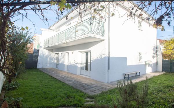 Maison à louer    5 pièces • 134 m2 Pau