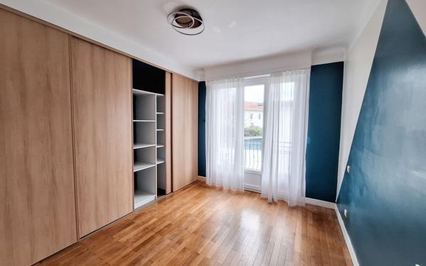 Maison à louer    5 pièces • 134 m2 Pau