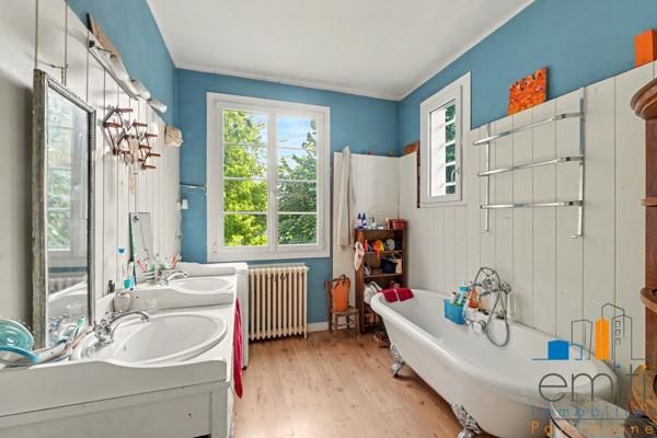 Maison À vendre 5 pièces 164 m²