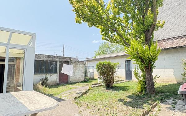 Maison à vendre    5 pièces •  Saint-Quentin