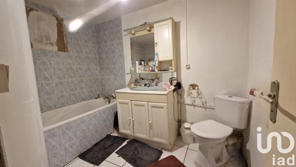 Maison de village 3 pièces de 74 m² à Valensole (04210)