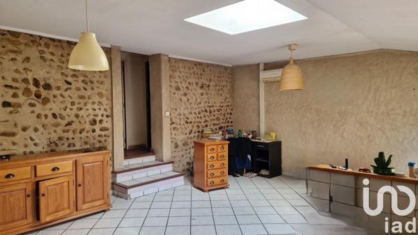 Maison de village 3 pièces de 74 m² à Valensole (04210)