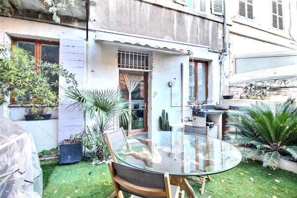 13008-Marseille -Rue Paradis-Cession de bail 90m2-Local plus studio-Marseille 90 m2